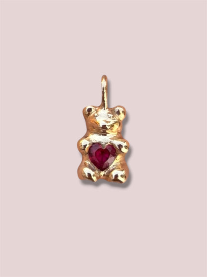 Gummy Love Bear - lab ruby (gold bronze)