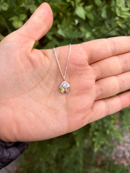 Precious Pebble pendant (lavender, yellow, champagne)