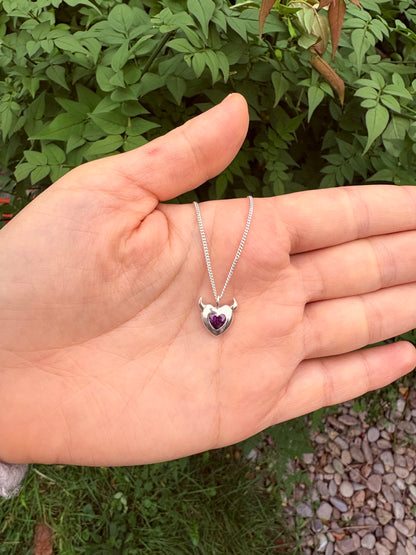 Devil heart pendant (purple)
