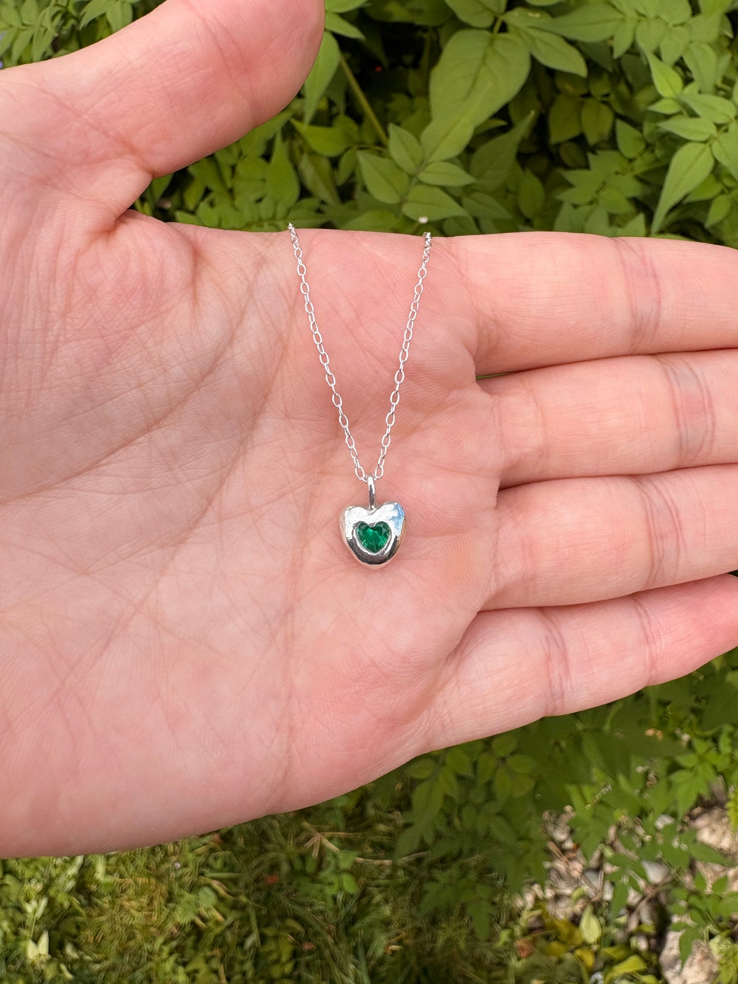 Mini heart pendant (green)