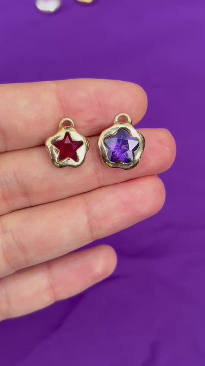 Wisteria charm (gold bronze)